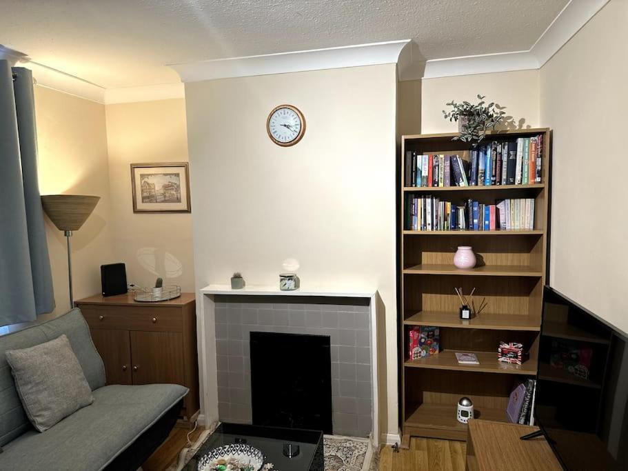 Cosy Entire One Bedroom Hideaway Μπρόμλεϊ Εξωτερικό φωτογραφία